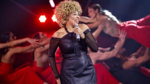 Tina Turner Tubino nero in pelle